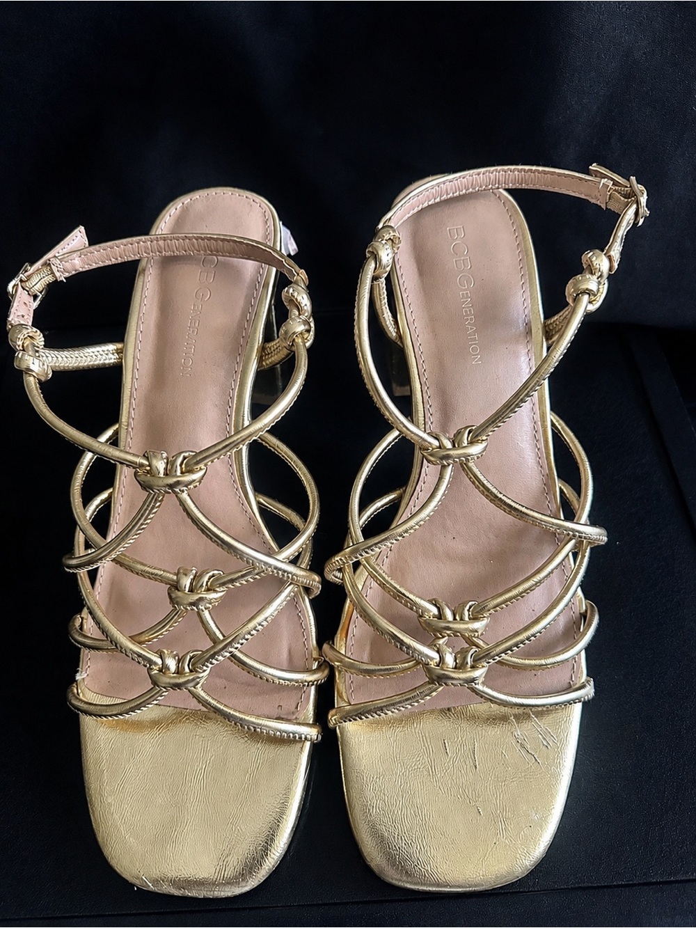 BCBGeneration Metallic Gold Strappy Knot Sandals Sz 8.5